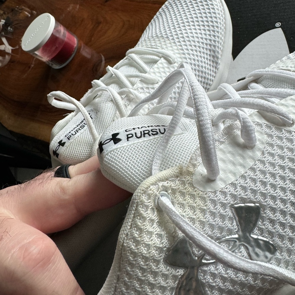 Under armour charged pursuit 3 running shoes READ DESCRIPTION - Picture 4 of 7